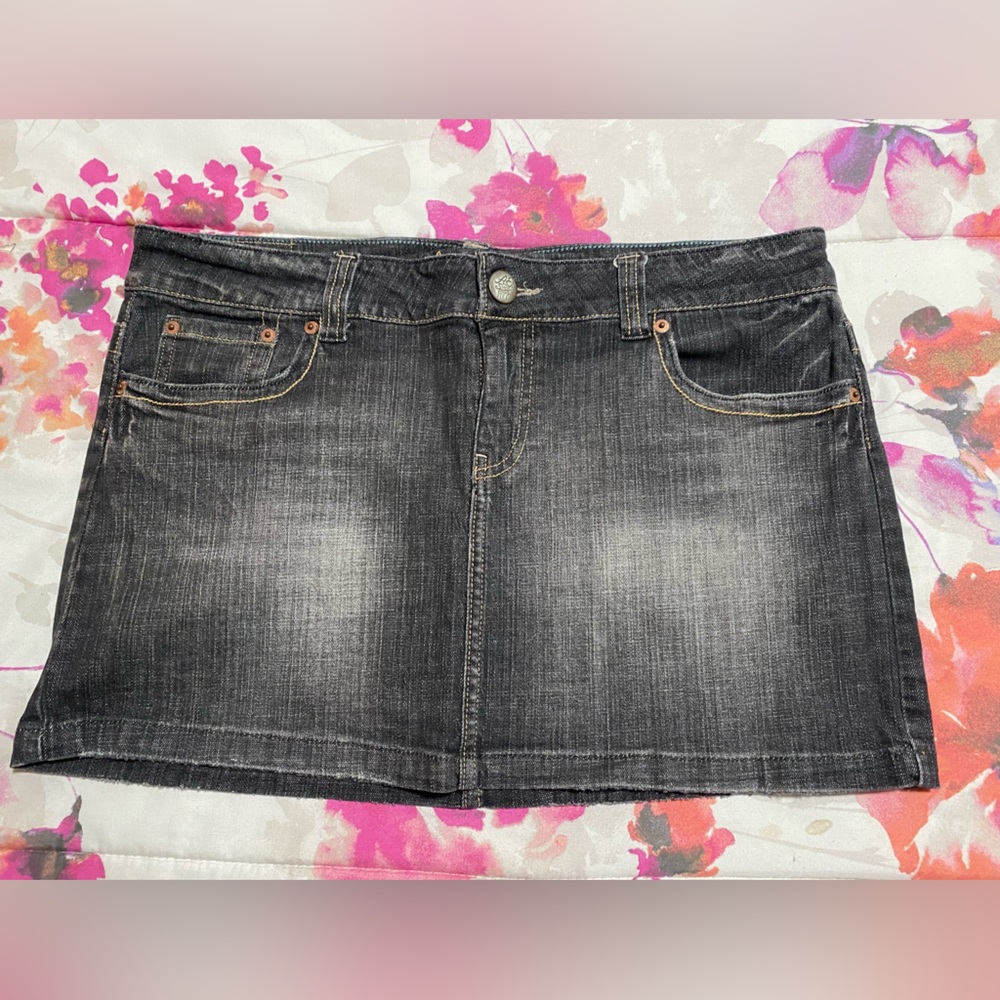 American Eagle 🦅 Mini Skirt size 14 NWOT